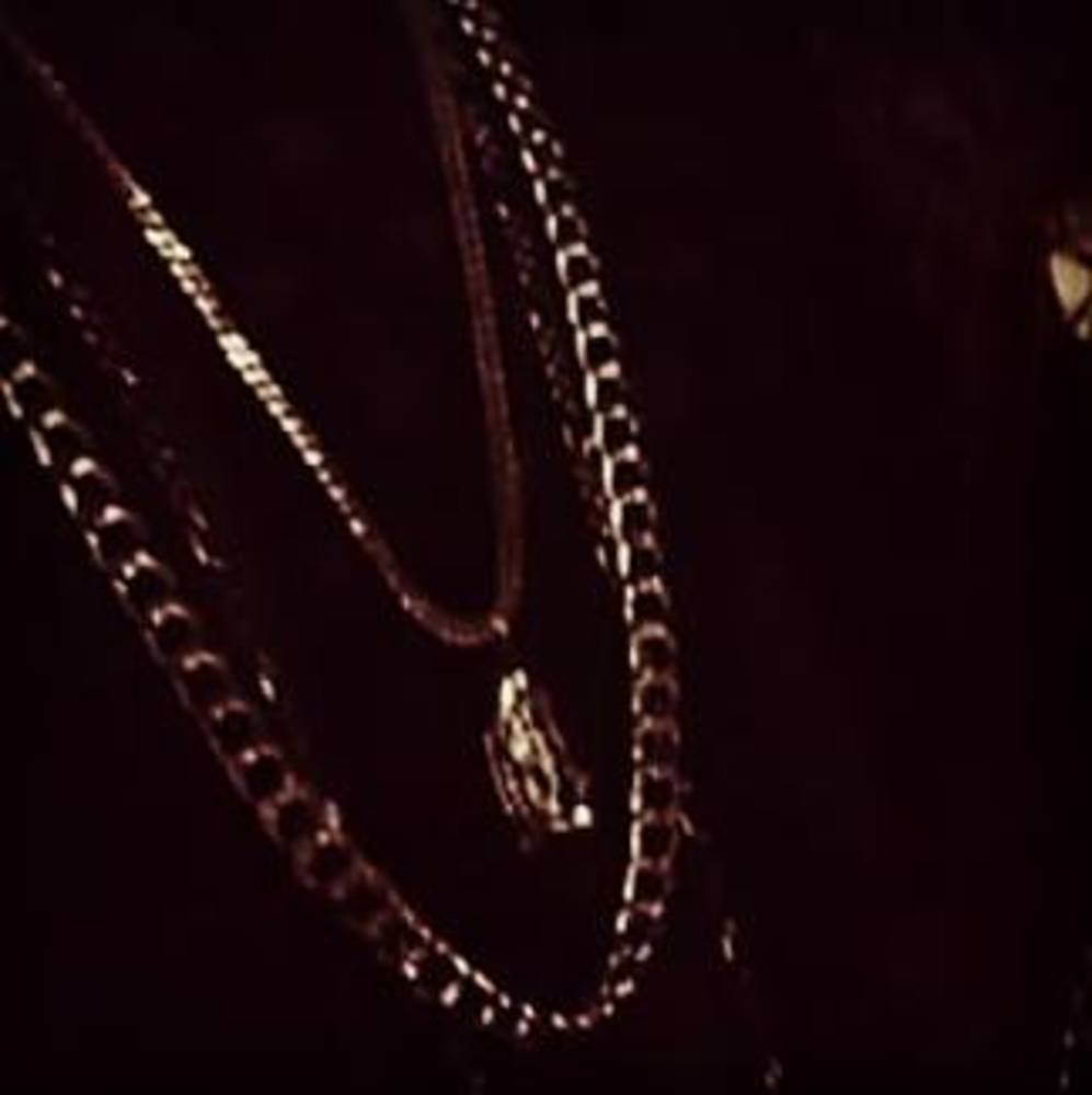 Meet your Posher, Eriik